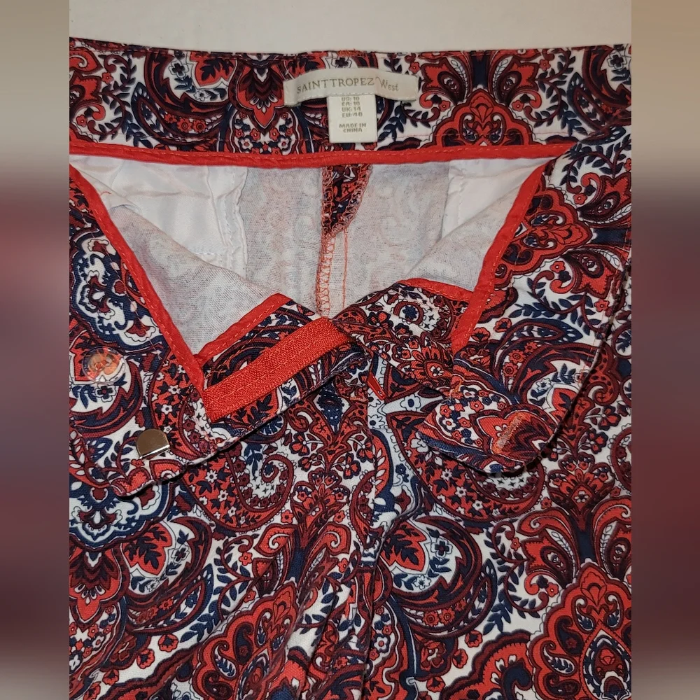 Saint Tropez West Womens size 10 Shorts Mediterranean Design